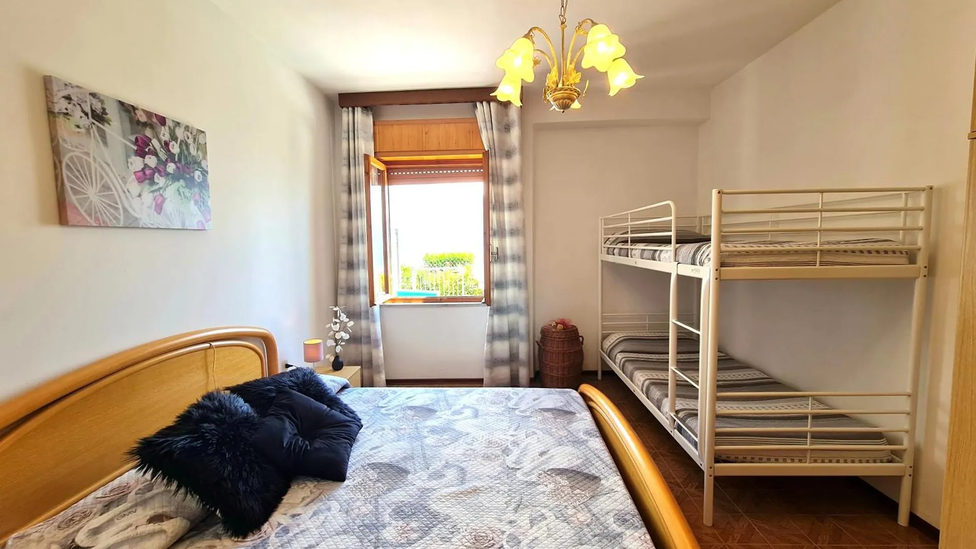 Bellavista Lago Apartment Patio And View By Gardadomusmea Pieve