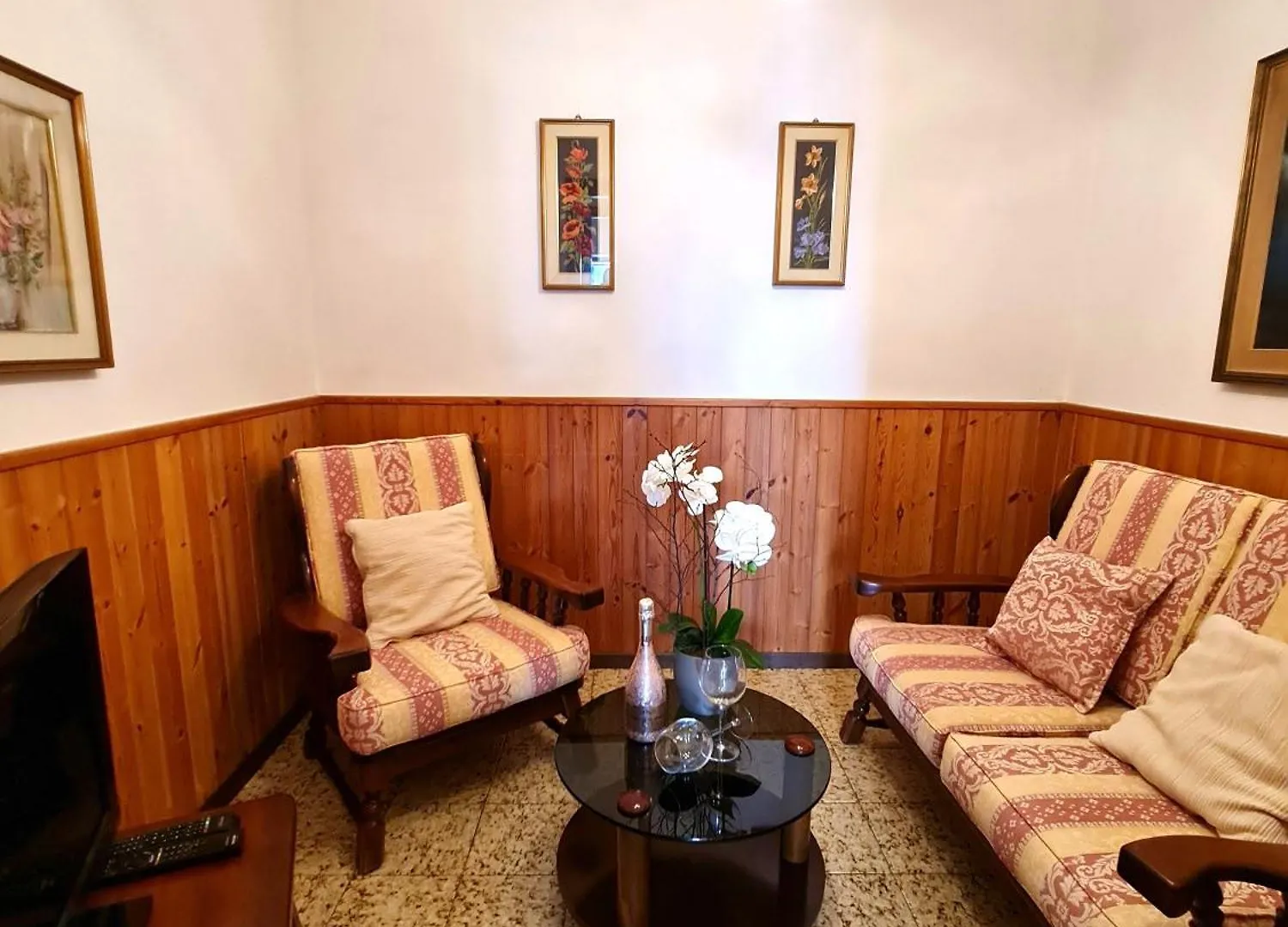 Bellavista Lago Apartment Patio And View By Gardadomusmea Pieve
