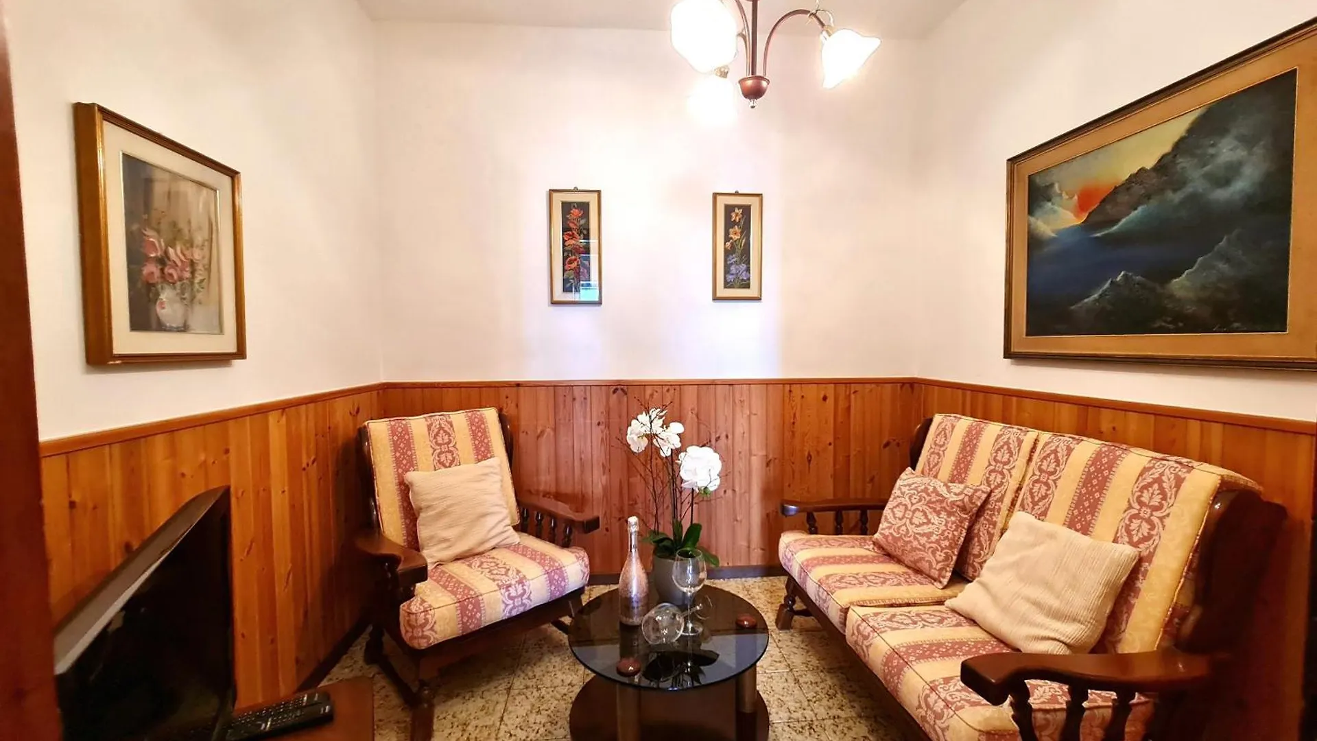 Bellavista Lago Apartment Patio And View By Gardadomusmea Pieve   Pieve (Lombardy)